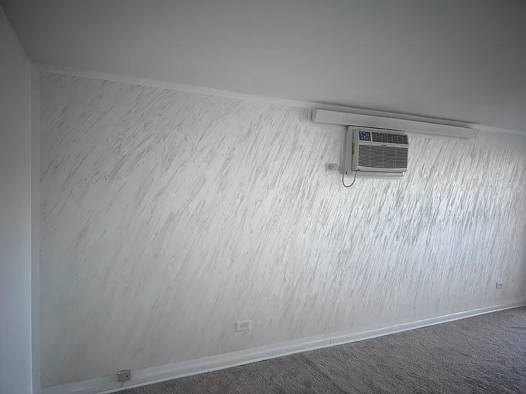 7930 W 95th St #2E — Photo 1