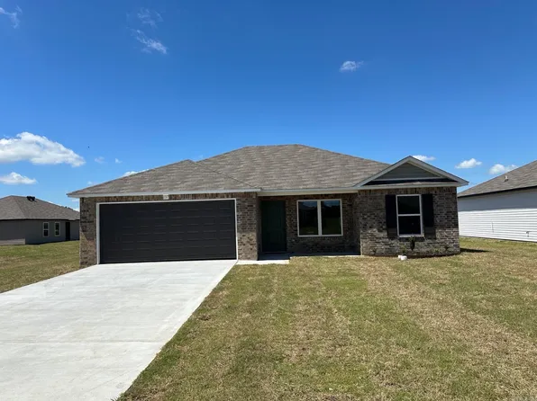 137 Angel Ln, Beebe, AR 72012