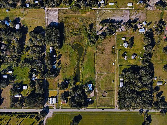 5th image of 8731 Lithia Pinecrest Rd