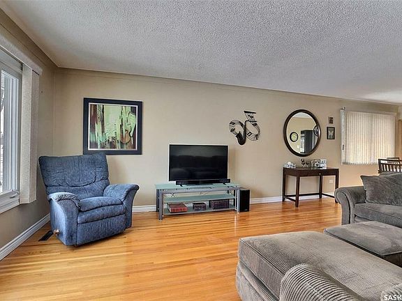 3rd image of 2534 McTavish St