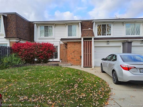 8676 Community Blvd #2