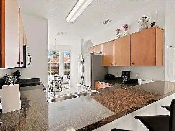 5th image of 1312 S Beach Cir