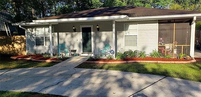 1st image of 71215 Lake Placid Dr