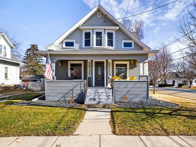 201 5th St, Neenah, WI, 54956