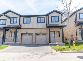 2621 Holbrook Dr #8, London, ON N6M 0G2