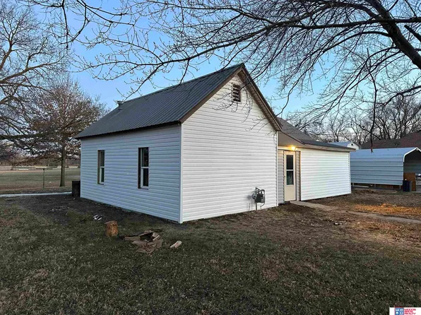 310 Thayer St, Beatrice, NE 68310