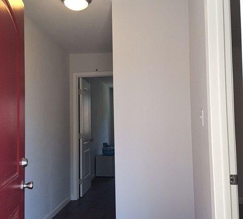 3rd image of 905 Stambaugh St