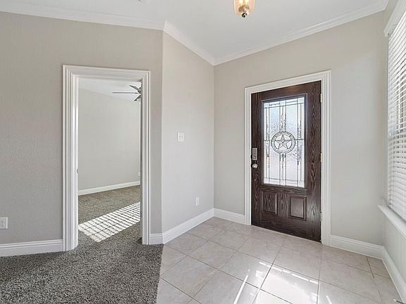 3rd image of 541 Northwood Dr