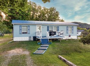 809 Canada Rd, Covington, PA 16917