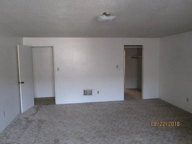 77 California St — Photo 4