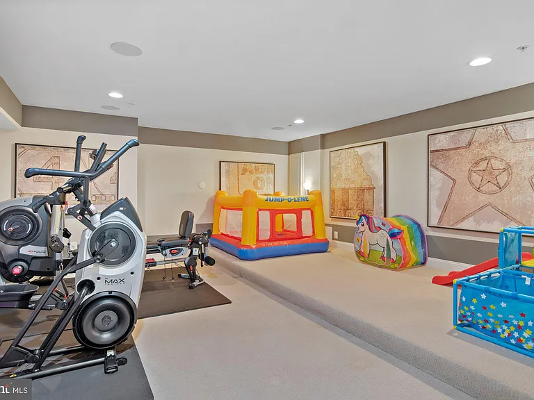 14202 Bentley Park Dr — Photo 45