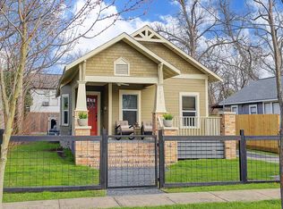 1032 Robbie St, Houston, TX 77009