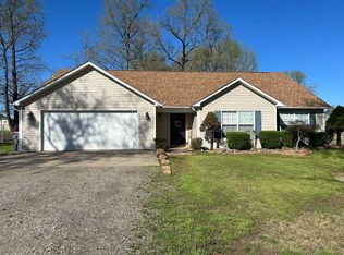 1147 Terrah Ln, Ozark, AR 72949