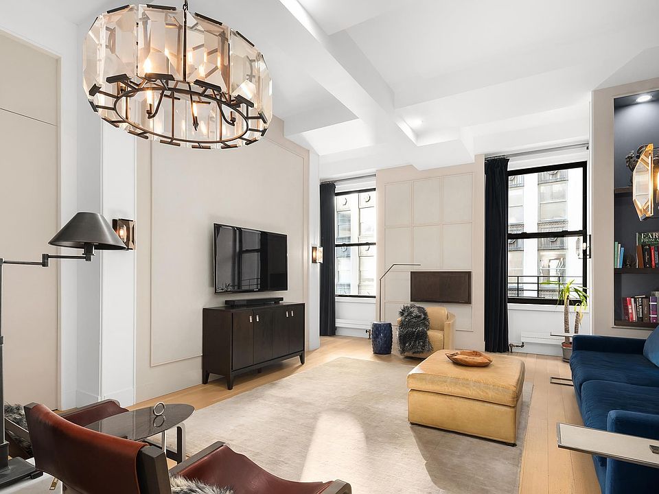 1st image of 3 Hanover Sq APT 11A