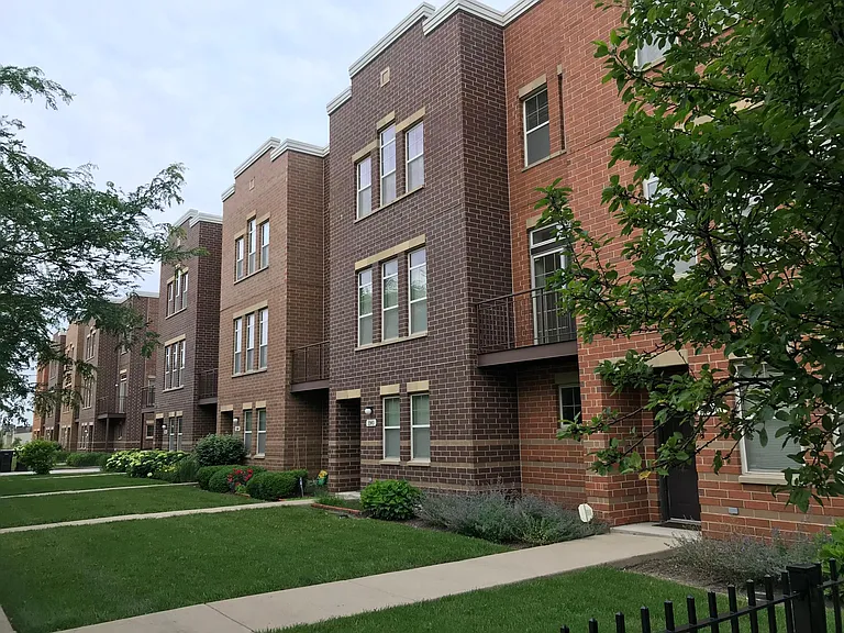3536 S Federal St — Photo 1