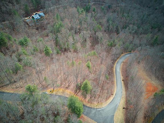 5th image of 17 Garnet Rd