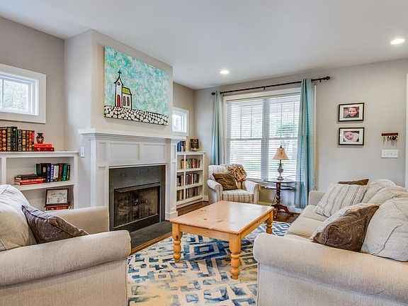 3rd image of 2308 Foster Ave