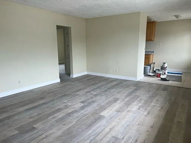 1821 Vine St — Photo 11