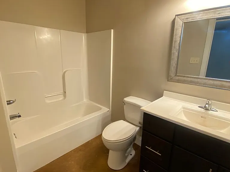 3812 Griffin St — Photo 8