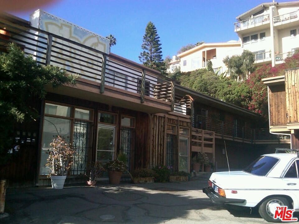 1st image of 21361 Pacific Coast Hwy APT 3