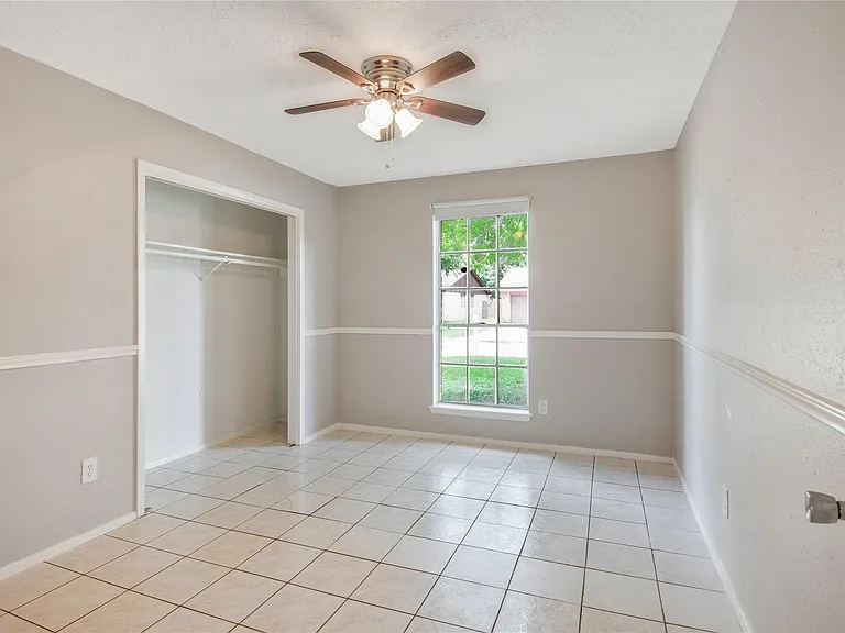 11710 Old Telegraph Rd — Photo 14