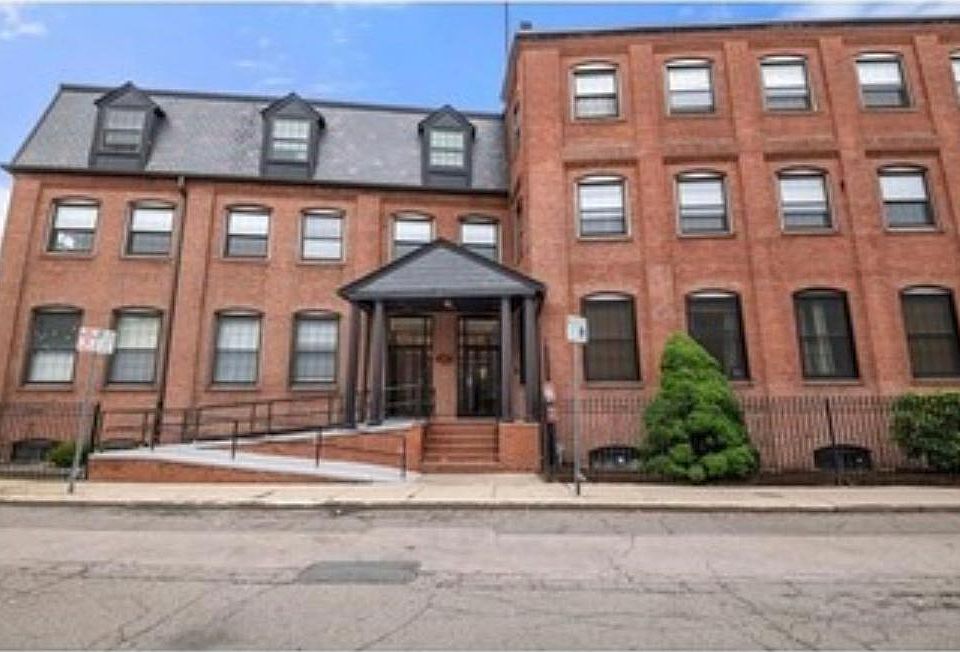 1st image of 10 Weston Ave APT 207