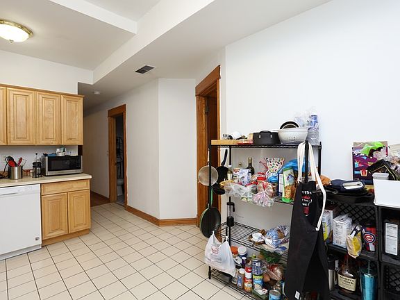 5th image of 1453 W Carmen Ave Floor 2