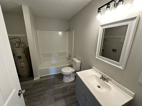 4th image of 1617 McPherson St APT D