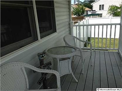 2nd image of 4 Willow St
