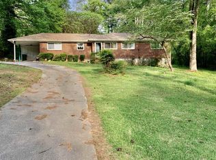 2706 Cocklebur Rd, Decatur, GA 30034