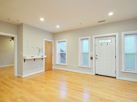 5th image of 5551 Illinois Ave NW APT 102