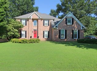 2223 Roanoke Rd, Clarksville, TN 37043