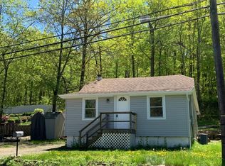 58 Brady Rd, Lake Hopatcong, NJ 07849