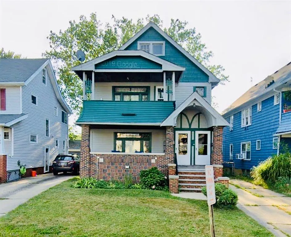 2199 Lincoln Ave photo 1