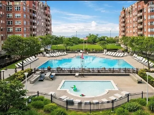 50 Oceana Dr W APT 10F, Brooklyn, NY 11235
