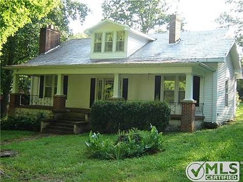 2nd image of 2518 Highway 130 E