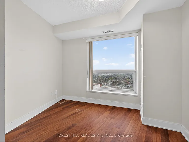 135 Village Green Sq #3125 — Photo 21