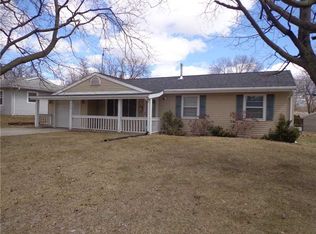 4830 Kesler Rd NW, Cedar Rapids, IA 52405