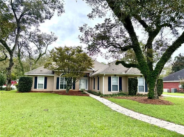 2735 Oakridge West Dr, Mobile, AL 36608