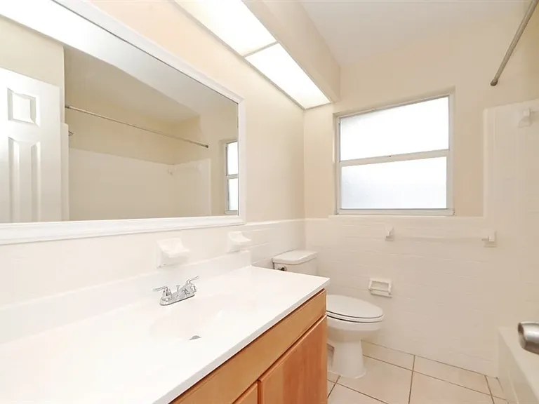 3691 York Dr W — Photo 1
