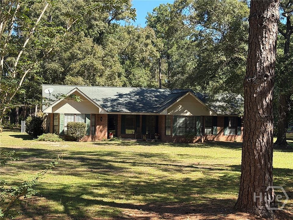 1st image of 575 Reiser Rd.