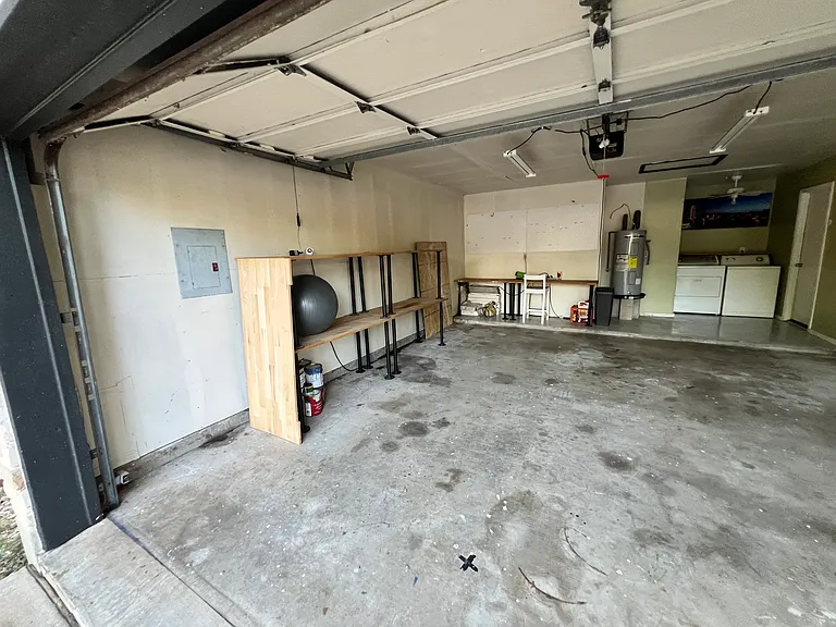 124 Oak River Dr — Photo 28