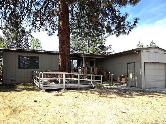 2nd image of 1001 SE 15th St Unit 59