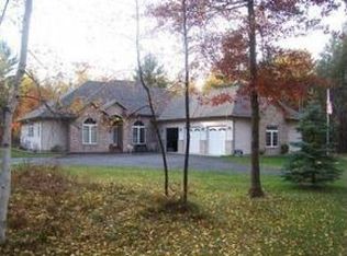 7365 Forest Dr, Minocqua, WI 54548