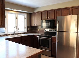 1101 Vail Cir, Manhattan, KS 66502