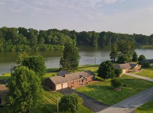 114 Pearl Ave, Campbellsville, KY 42718