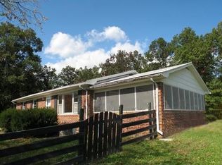 226 Boyer Rd, Fort Valley, VA 22652