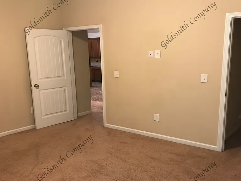128 Marehaven Ct — Photo 8