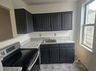 (Undisclosed Address), Yonkers, NY 10701