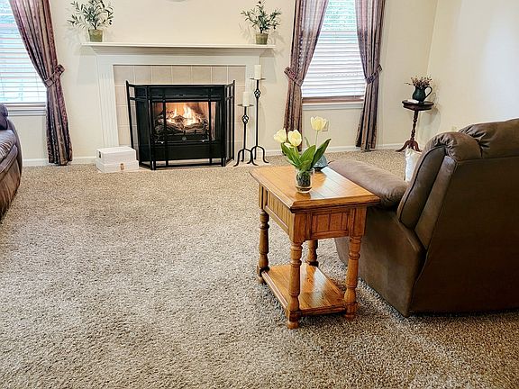 4th image of 1117 Cottage Cir
